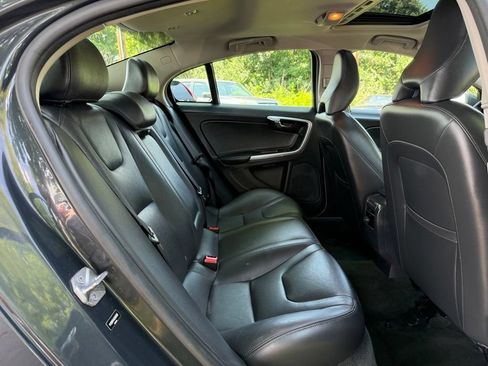 Used 2016 Volvo S60 T5 Premier FWD image 16