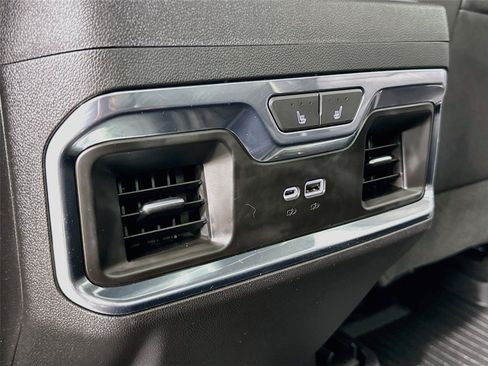 Used 2022 Chevrolet Silverado 1500 LTZ AWD/4WD image 26