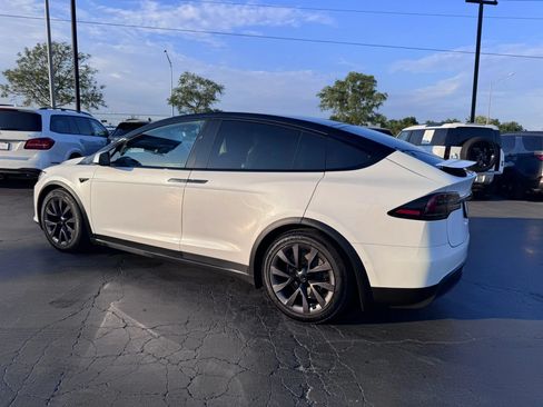 Used 2022 Tesla Model X AWD/4WD image 5