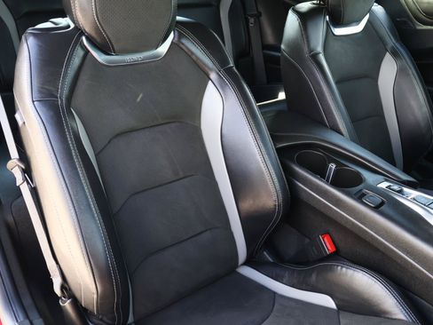 Used 2023 Chevrolet Camaro SS RWD image 14