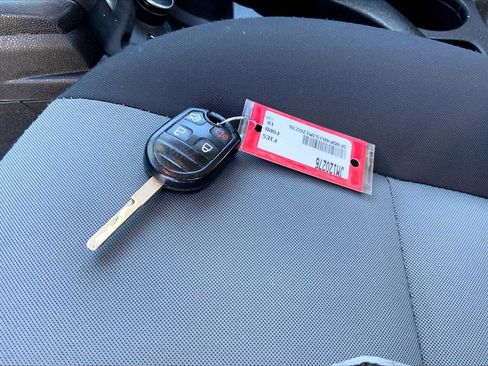 Used 2018 Ford Fiesta S image 9