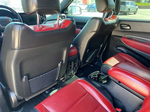 Used 2021 Dodge Durango R/T w/ Tow 'N Go Package AWD/4WD image 31