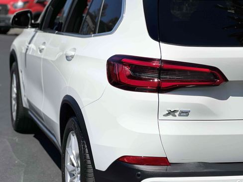 Used 2019 BMW X5 xDrive40i w/ Convenience Package AWD/4WD image 61