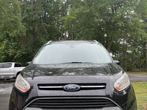 Used 2016 Ford Transit Connect Titanium FWD image 9