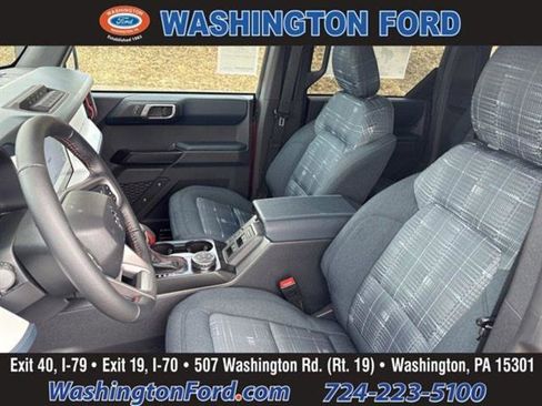 Used 2025 Ford Bronco Heritage Edition image 11