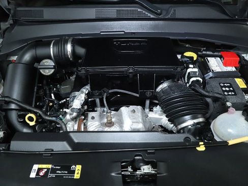 Used 2025 Jeep Compass Limited AWD/4WD image 35