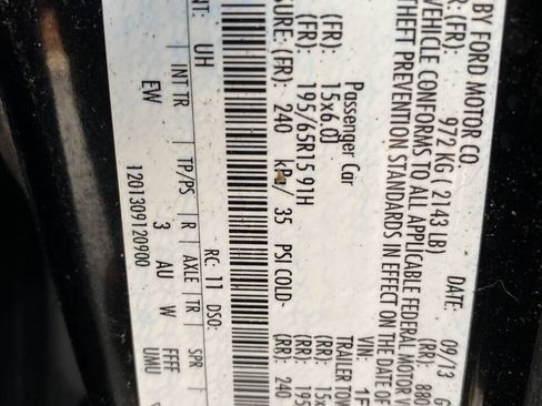Used 2014 Ford Focus S FWD image 32