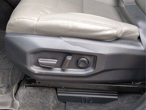 Used 2024 Toyota Tundra Limited AWD/4WD image 13