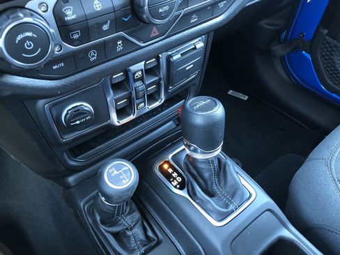 New 2026 Jeep Gladiator Sport image 26