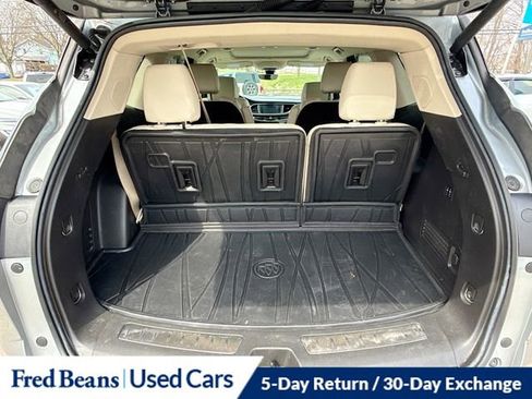 Used 2024 Buick Enclave Avenir w/ Avenir Technology Package AWD/4WD image 30