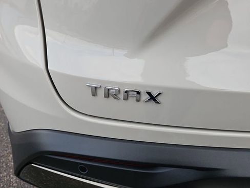 New 2026 Chevrolet Trax ACTIV w/ Sunroof Package FWD image 33