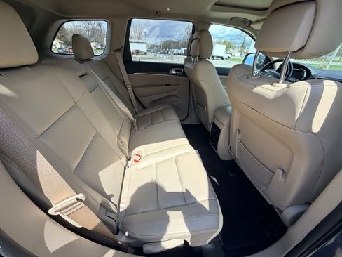 Used 2020 Jeep Grand Cherokee Limited image 13