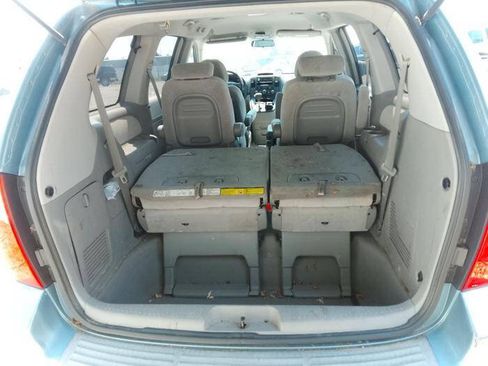 Used 2006 Kia Sedona FWD image 25