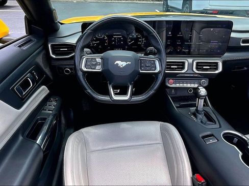 Used 2024 Ford Mustang Premium RWD image 8