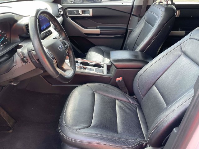 Used 2020 Ford Explorer XLT RWD image 15