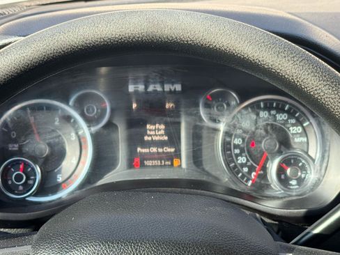 Used 2023 RAM 2500 Tradesman AWD/4WD image 19