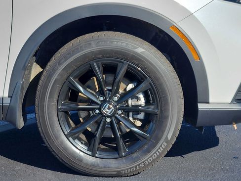 Certified 2025 Honda CR-V Sport image 8