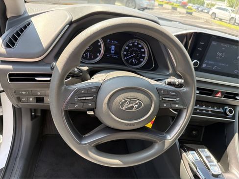 Used 2022 Hyundai Sonata SE FWD image 18