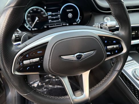 Used 2022 Genesis GV70 3.5T Sport w/ Sport Prestige Package AWD/4WD image 22