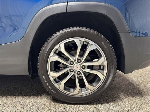 Used 2020 GMC Terrain SLT w/ Preferred Package image 17