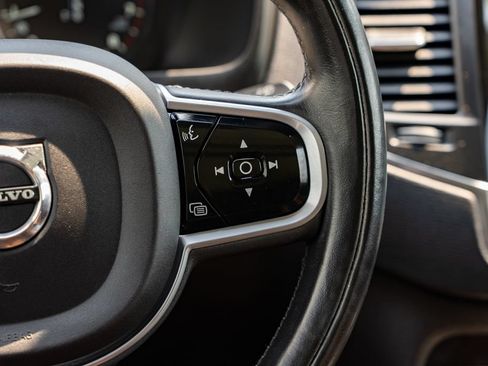 Used 2019 Volvo XC90 T6 Momentum w/ Advanced Package AWD/4WD image 15