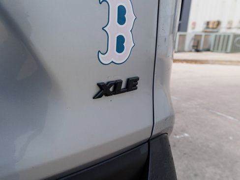 Used 2023 Toyota RAV4 XLE image 12