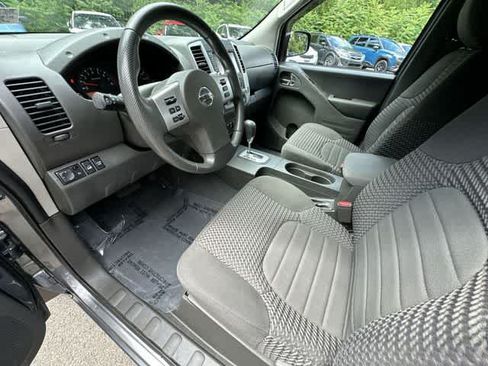 Used 2021 Nissan Frontier SV AWD/4WD image 15