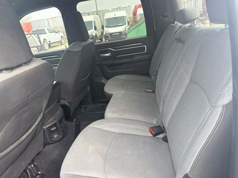 Used 2024 RAM 3500 Big Horn AWD/4WD image 7