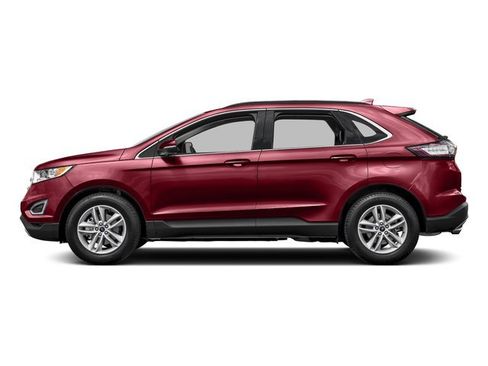 Used 2016 Ford Edge Titanium w/ Technology Package AWD/4WD image 3