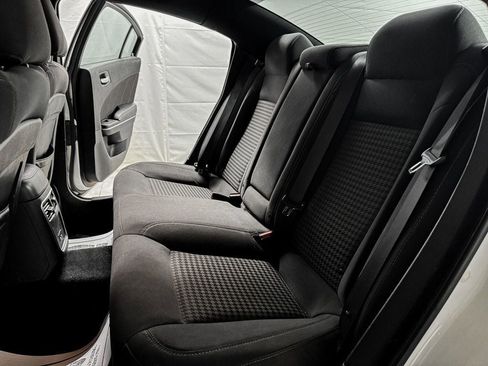 Used 2019 Dodge Charger GT image 9