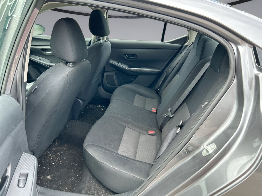Used 2024 Nissan Sentra SV FWD image 28