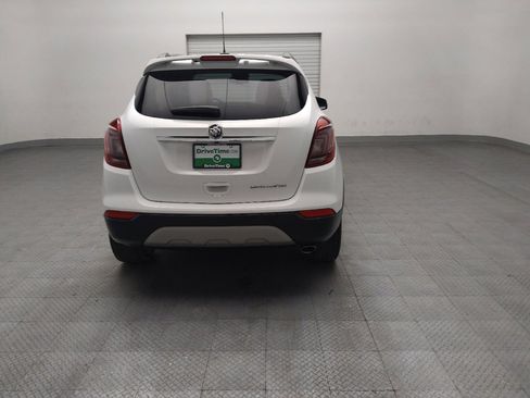 Used 2019 Buick Encore Sport Touring w/ Safety Package FWD image 7
