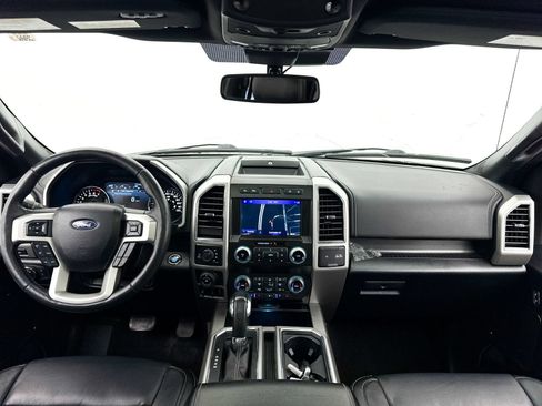 Used 2020 Ford F150 Lariat w/ Equipment Group 502A Luxury AWD/4WD image 19