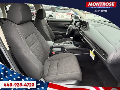 Used 2024 Honda HR-V LX image 17