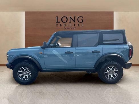 Used 2022 Ford Bronco Badlands AWD/4WD image 2