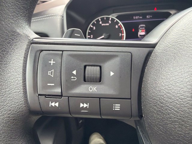 Used 2023 Nissan Rogue S FWD image 31