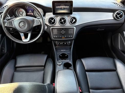 Used 2016 Mercedes-Benz GLA 250 4MATIC image 12