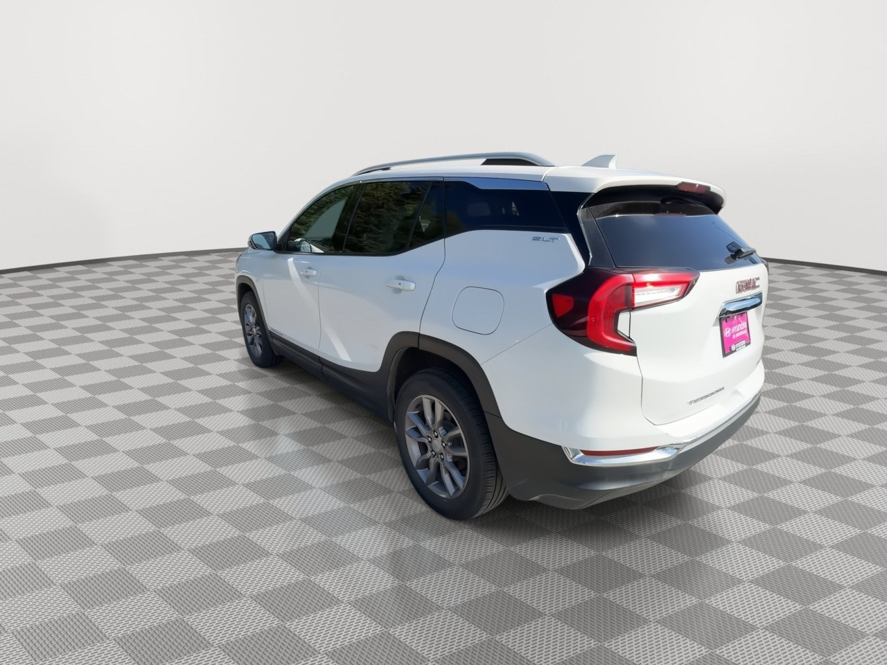 Used 2023 GMC Terrain SLT AWD/4WD image 6