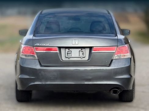 Used 2011 Honda Accord LX image 4