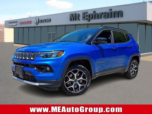Used 2025 Jeep Compass Limited AWD/4WD image 1