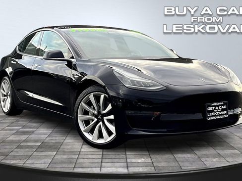 Used 2018 Tesla Model 3 Long Range image 1