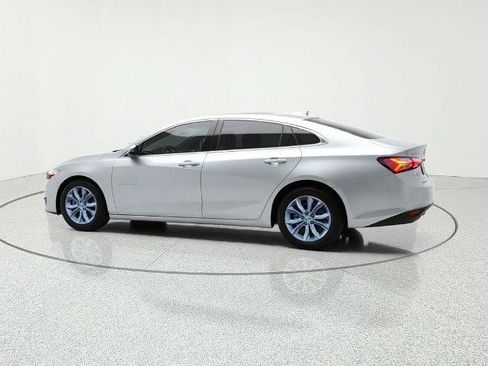 Used 2022 Chevrolet Malibu LT FWD image 5