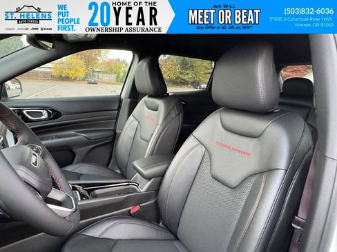 New 2026 Jeep Compass Trailhawk image 16