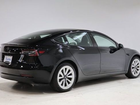 Used 2022 Tesla Model 3 Long Range image 8