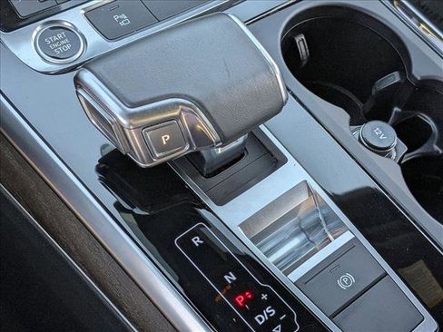 Used 2021 Audi Q7 2.0T Premium Plus w/ Executive Package image 12