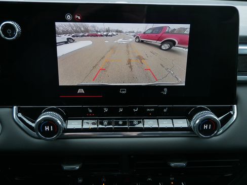 New 2026 GMC Canyon Elevation w/ Convenience Package image 10