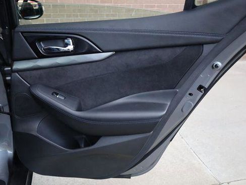 Used 2016 Nissan Maxima SR FWD image 21