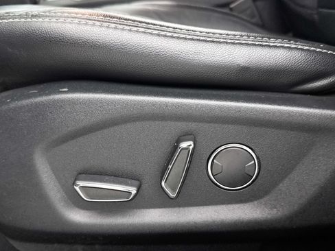 Used 2017 Ford Explorer Limited FWD image 25