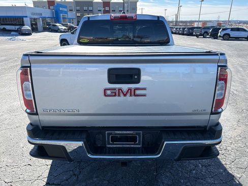 Used 2016 GMC Canyon SLE w/ SLE Convenience Package image 4