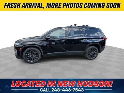 Used 2023 Chevrolet Traverse RS w/ LPO, Floor Liner Package AWD/4WD image 7